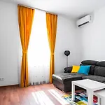 Modern Serenity ~ Central 1 Bd Flat In Sofia