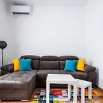 Modern Serenity ~ Central 1 Bd Flat In Sofia